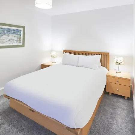Host & - No.76 * Marske-by-the-Sea